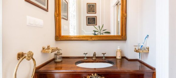 4 bedrooms House in Lisbon, Portugal No. 215318 14