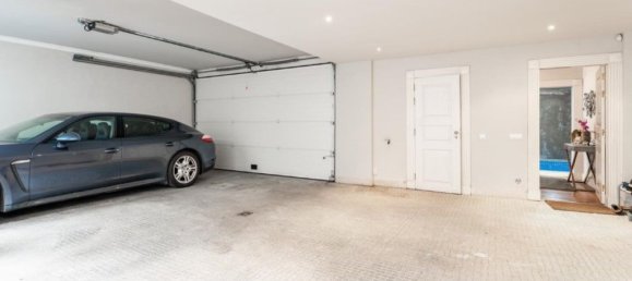 4 bedrooms House in Lisbon, Portugal No. 215318 3