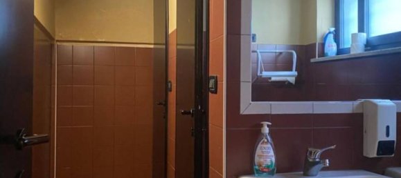 5 rooms Office in Turin, Italy No. 207307 6