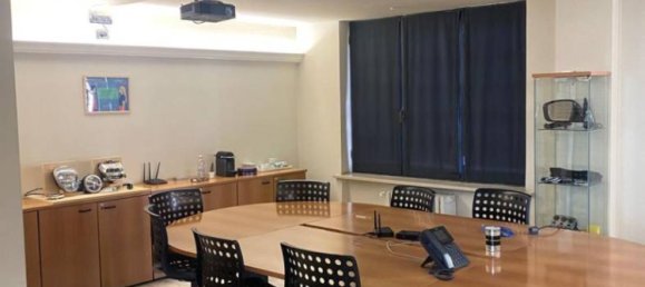 5 rooms Office in Turin, Italy No. 207307 5