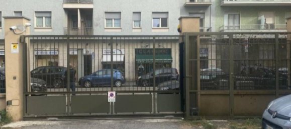 5 rooms Office in Turin, Italy No. 207307 17