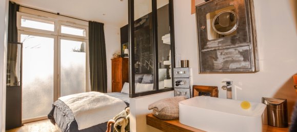 2 bedrooms Apartment in Courbevoie, France No. 136815 10