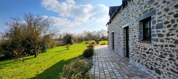 4 bedrooms House in Mayenne, France No. 95509 9