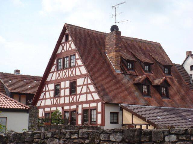 8-Zimmer Haus in Würzburg, Germany, Nr. 282523