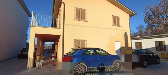 5 rooms Apartment in L'Aquila, Italy No. 171700 22