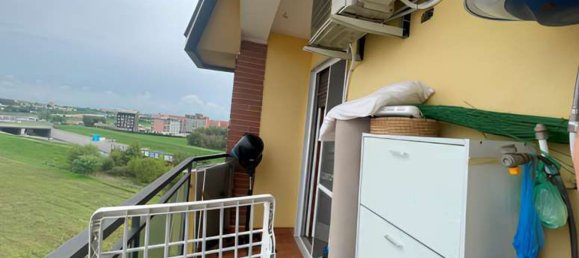 Apartamento de 2 habitaciónes en Baranzate, Italy No. 331467 6