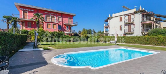 2 bedrooms Apartment in Sirmione, Italy No. 374979 5