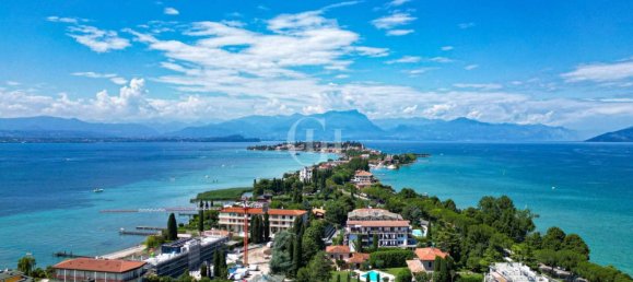 2 bedrooms Apartment in Sirmione, Italy No. 374979 7