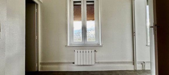 96m² Building in Toul, France No. 304509 5