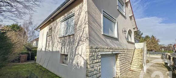 Casa de 3 dormitorios en Saint-Andre-les-Vergers, France No. 246897 6