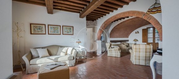 15-salle Villa à Peccioli, Italy No. 53699 7