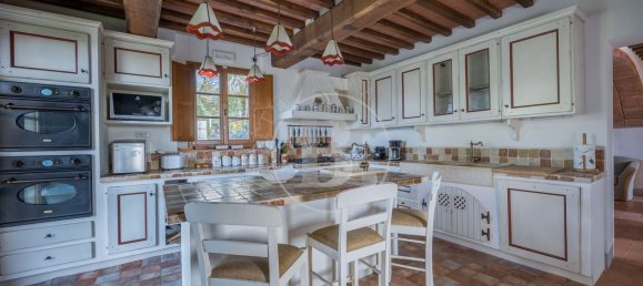 15-salle Villa à Peccioli, Italy No. 53699 11