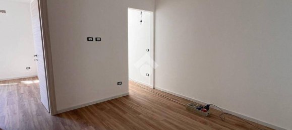 2 chambres Appartement à Palermo, Italy No. 270574 8