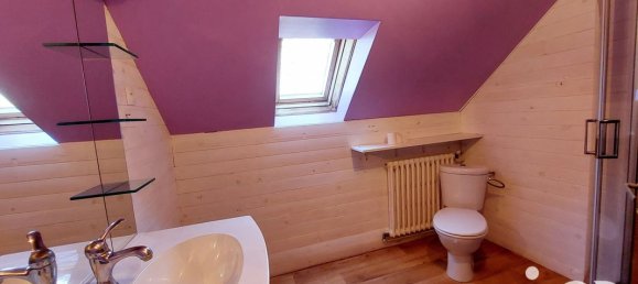 4 Schlafzimmer Haus in Cerisiers, France, Nr. 323599 19