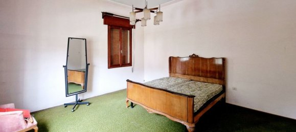 5 rooms House in Lozzo Atestino, Italy No. 90846 9