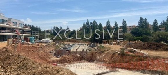 Apartamento de 2 dormitorios en Loule, Portugal No. 7670 6