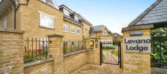 2 bedrooms Apartment in Enfield, United Kingdom No. 11500 16