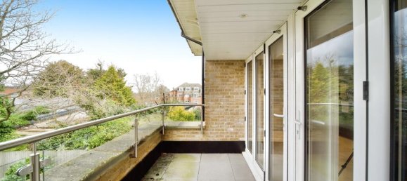 2 bedrooms Apartment in Enfield, United Kingdom No. 11500 15