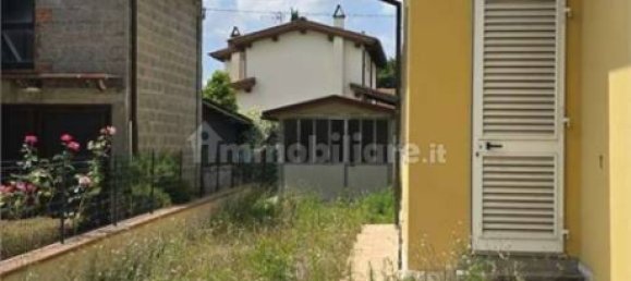 3 bedrooms Villa in Capannori, Italy No. 332542 5