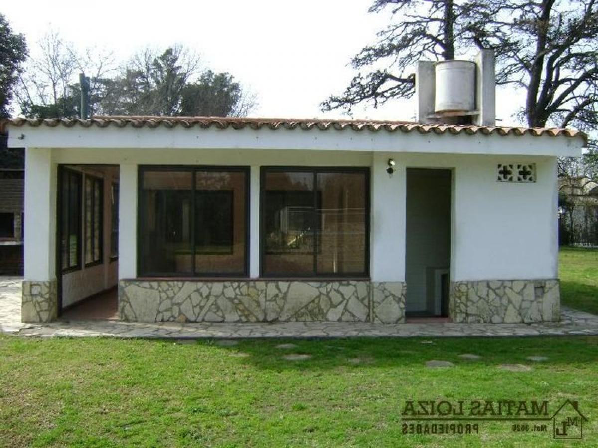 3 bedrooms House in General Rodriguez, Argentina No. 71399