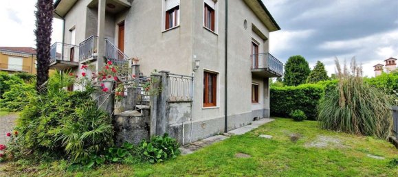 Villa de 8 dormitorios en Biandronno, Italy No. 373940 46