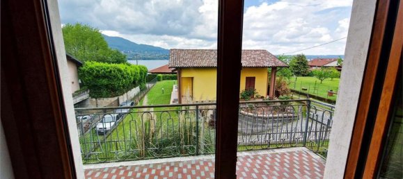 Villa de 8 dormitorios en Biandronno, Italy No. 373940 35