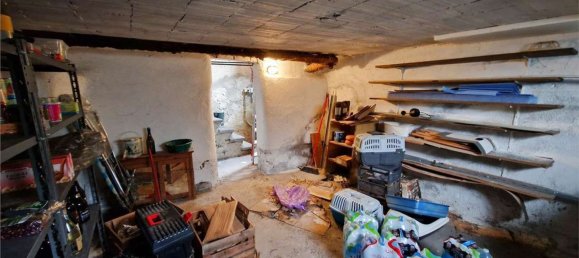 Villa de 8 dormitorios en Biandronno, Italy No. 373940 19