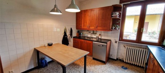 Villa de 8 dormitorios en Biandronno, Italy No. 373940 5