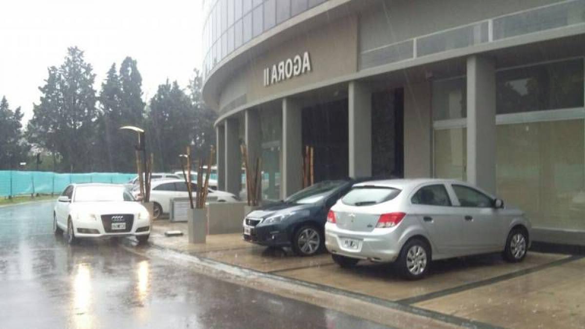 Bureau à Pilar, Argentina 37m² No. 29518