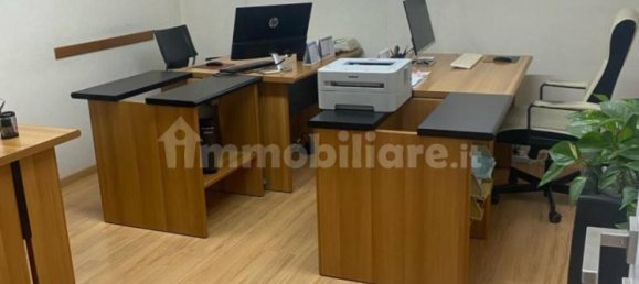 Oficina de 4 habitaciónes en Sant'Agata li Battiati, Italy No. 174372 7