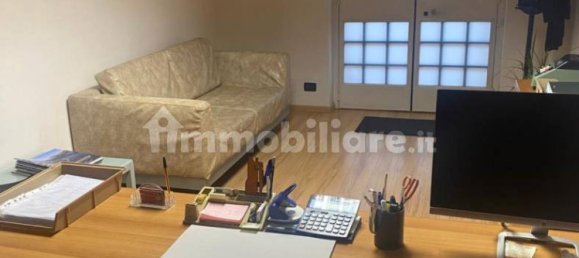 Oficina de 4 habitaciónes en Sant'Agata li Battiati, Italy No. 174372 13