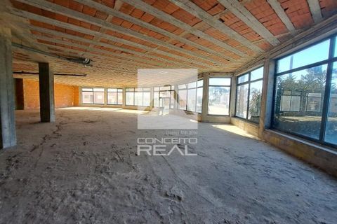 Gewerbliche Immobilie in Vila Nova de Gaia, Portugal 331m², Nr. 284683