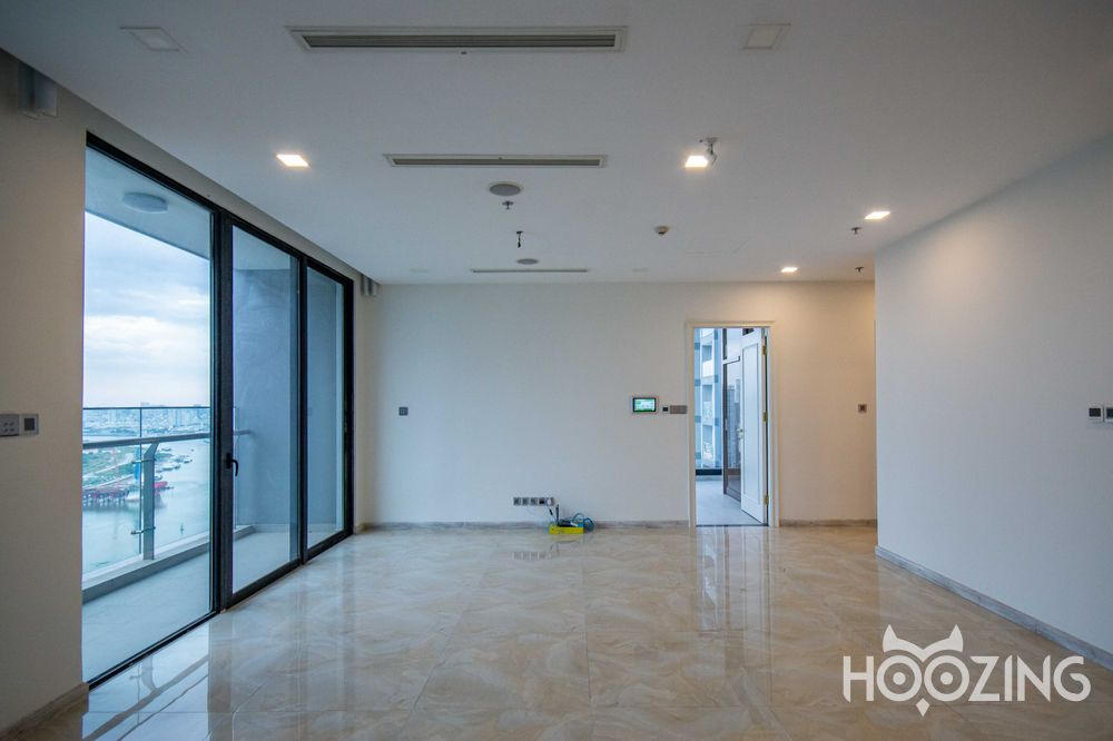 3 bedrooms Apartment in District 1, Vietnam No. 18404