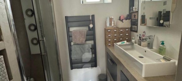 4 chambres Maison à Satolas-et-Bonce, France No. 302349 16