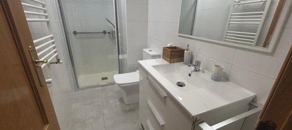 Apartamento de 3 dormitorios en Ciempozuelos, Spain No. 135366 3