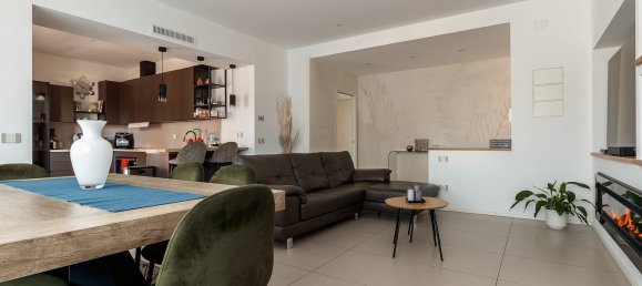 3 bedrooms Apartment in Rome, Italy No. 163823 5