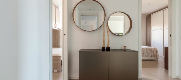 3 bedrooms Apartment in Rome, Italy No. 163823 12