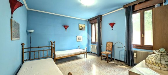 2 bedrooms Villa in Treviso, Italy No. 309922 10