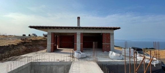 5 Schlafzimmer Villa in Ierissos, Greece, Nr. 8655 10