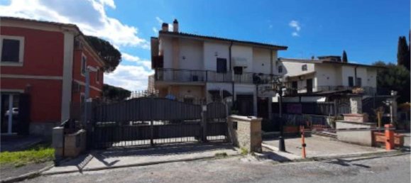 6-salle Appartement à Fara in Sabina, Italy No. 216208 13