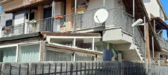 6-salle Appartement à Fara in Sabina, Italy No. 216208 14