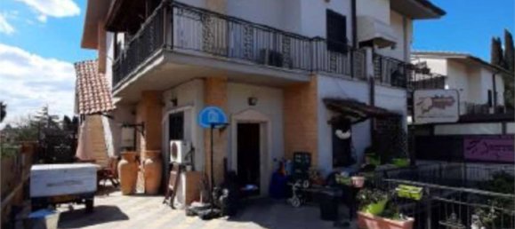 6-salle Appartement à Fara in Sabina, Italy No. 216208 18