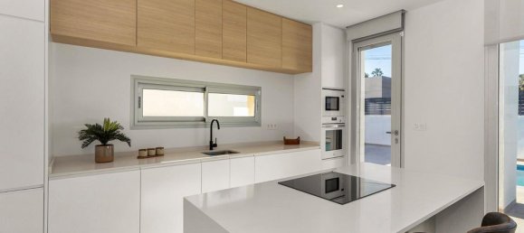 3 bedrooms Villa in Torrevieja, Spain No. 183516 24