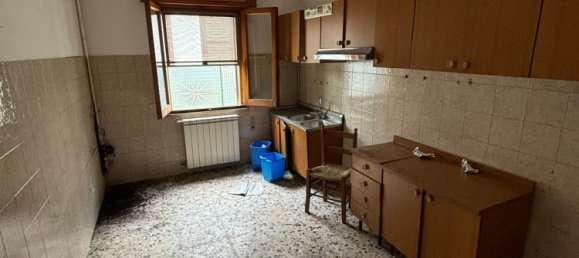 2 rooms House in Frosinone, Italy No. 255940 12