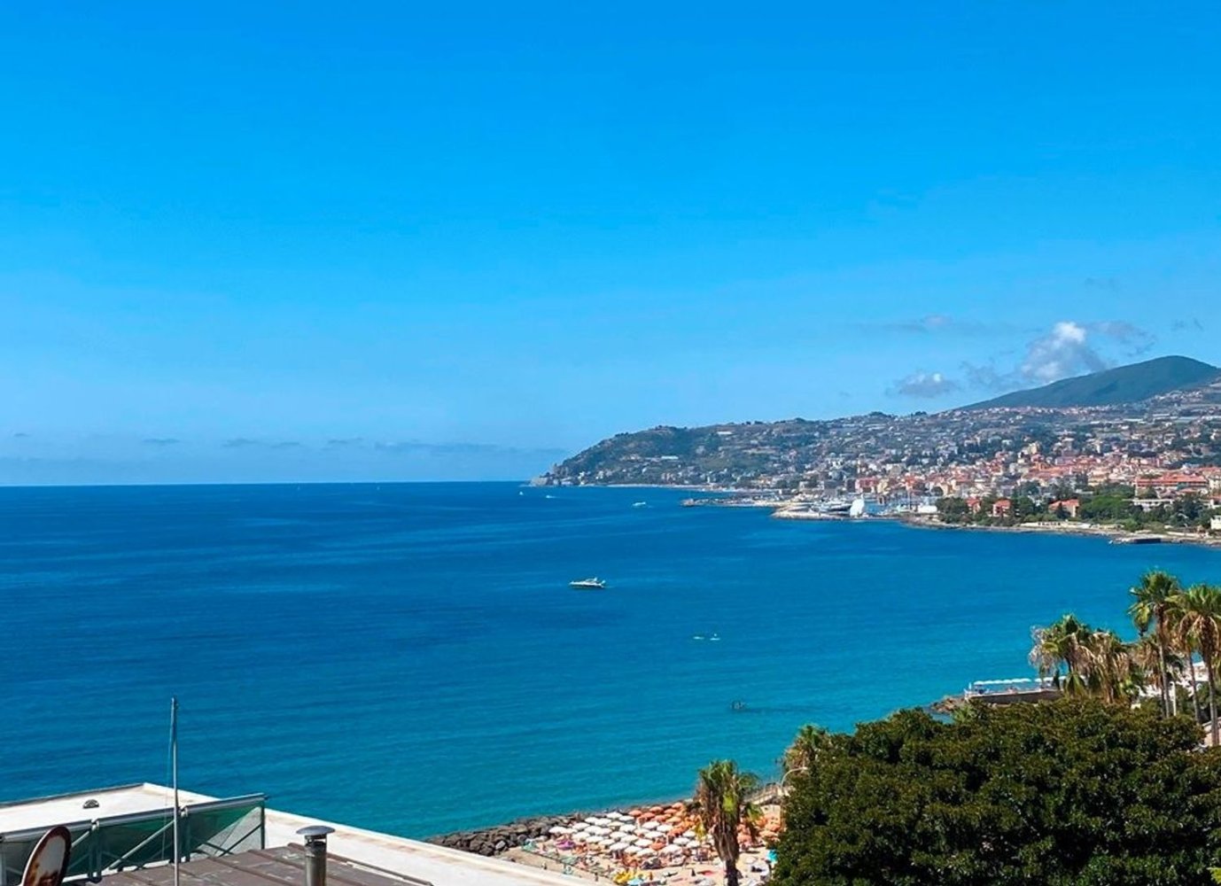 3 bedrooms Apartment in Sanremo, Italy No. 319767