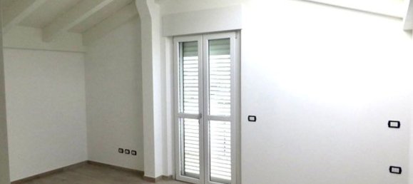7 rooms Villa in Montignoso, Italy No. 198611 17