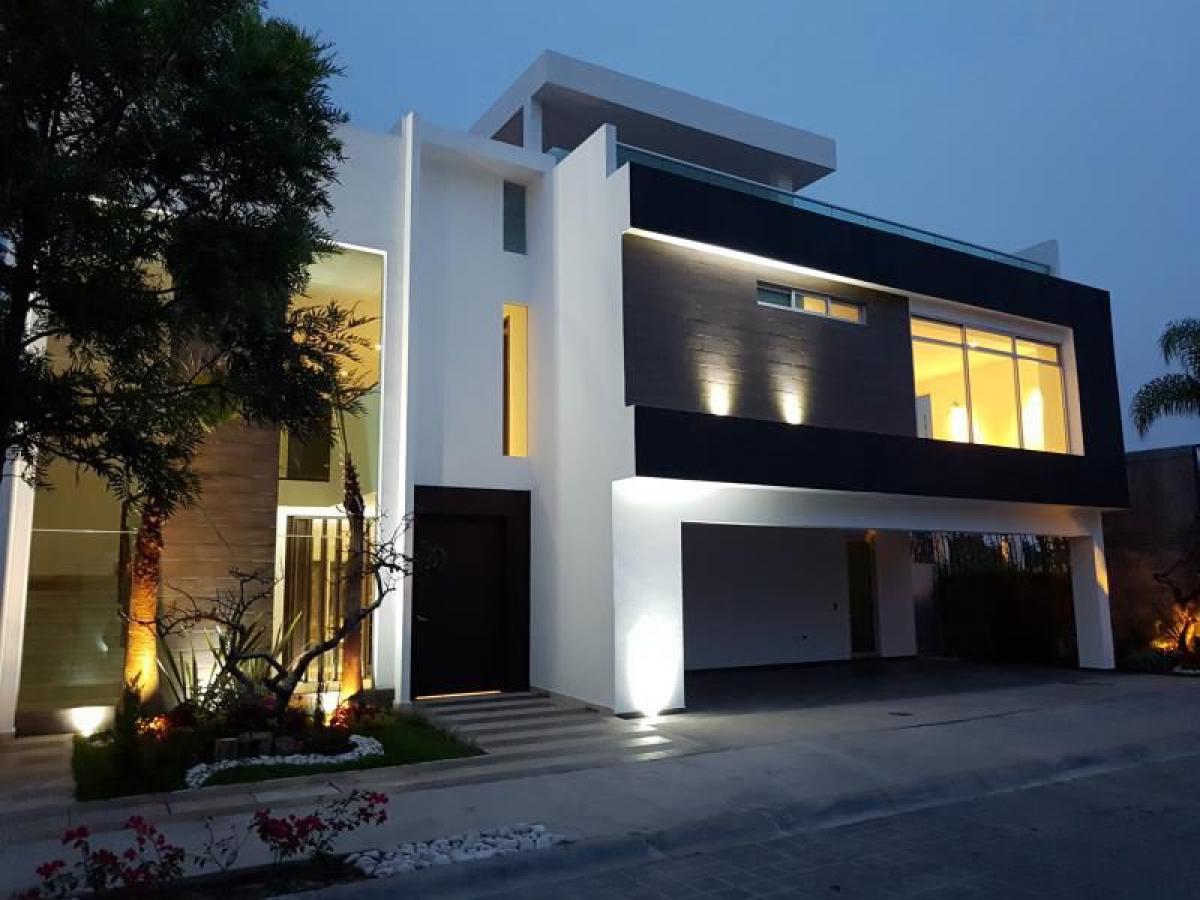 5 bedrooms House in Puebla, Mexico No. 168610