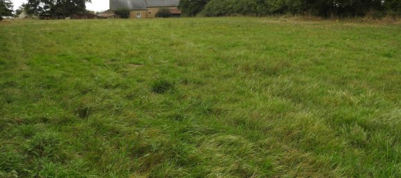 Grundstück in Brou, France, Nr. 93360 2