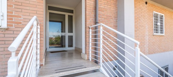 3-Zimmer Wohnung in Rome, Italy, Nr. 284408 4