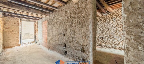 4 rooms House in Massa, Italy No. 267054 8